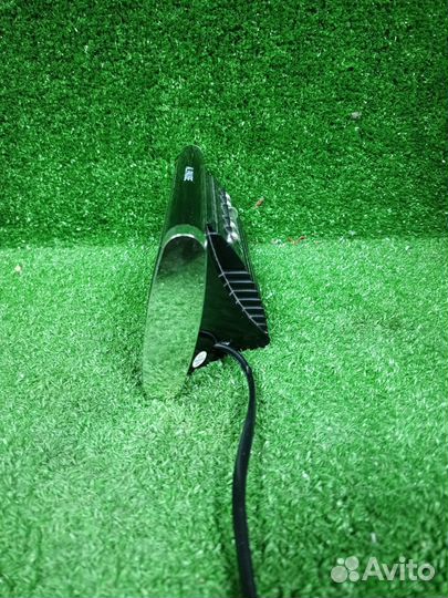 Электронные настольные часы VST