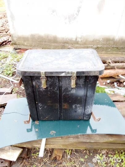 Инструментальный ящик пластиковый