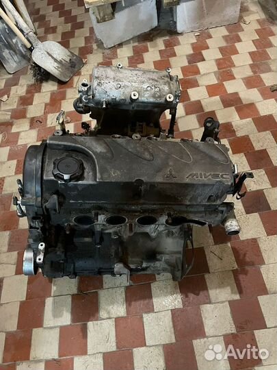 Двигатель Mitsubishi Outlander 4g69