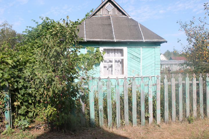 Авито железногорск курской. Железногорск СНТ Ягодка. Рясник Железногорский район. СНТ Ягодка Железногорск Курская область. Дача в СНТ Ягодка.