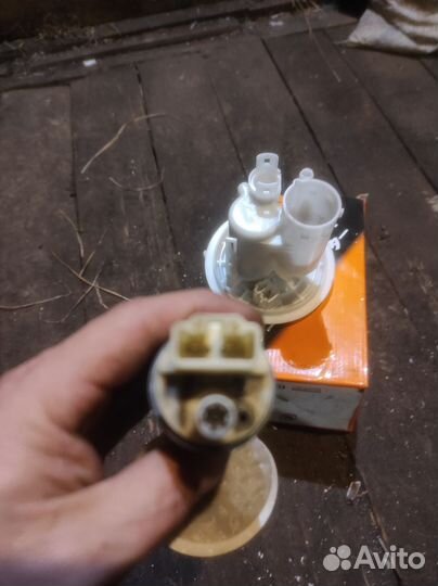 Бензонасос Субару XV с фильтром