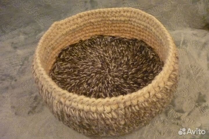 Большие лежанки для кошек, маленьких собачек