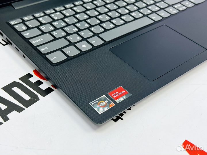 Ноутбук Lenovo 15.6