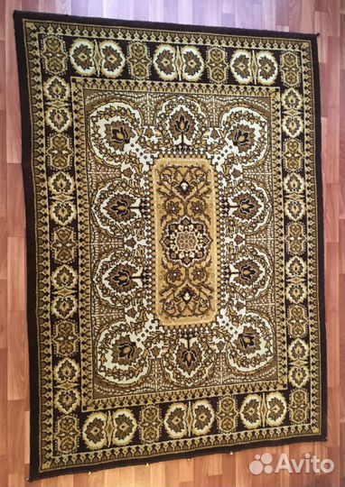 Ковер желтый узор ромбы. Размер 136/197 см