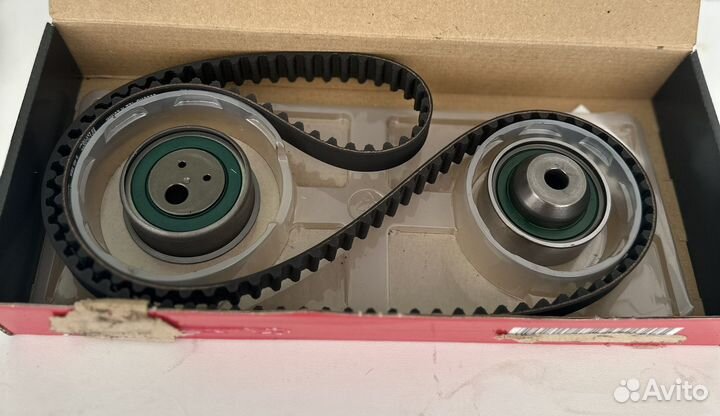 Ремень грм и 2 ролика + гидронатяжитель
