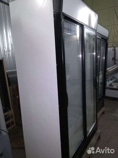 Холодильный шкаф Хелкама С10