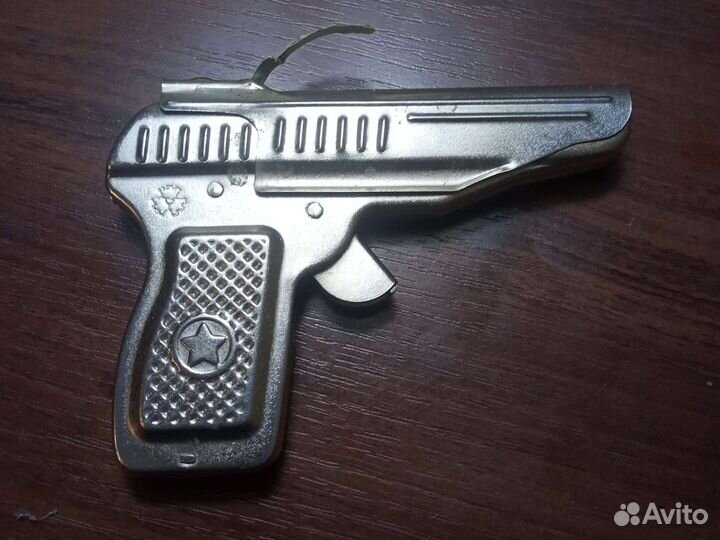 Игрушка СССР пистолет