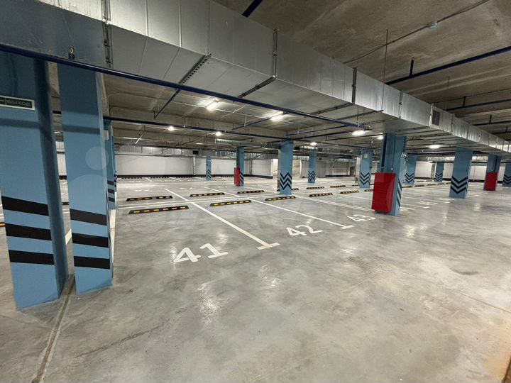 Машиноместо, 13 м²