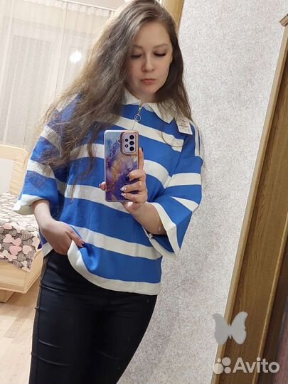 Свитер новый