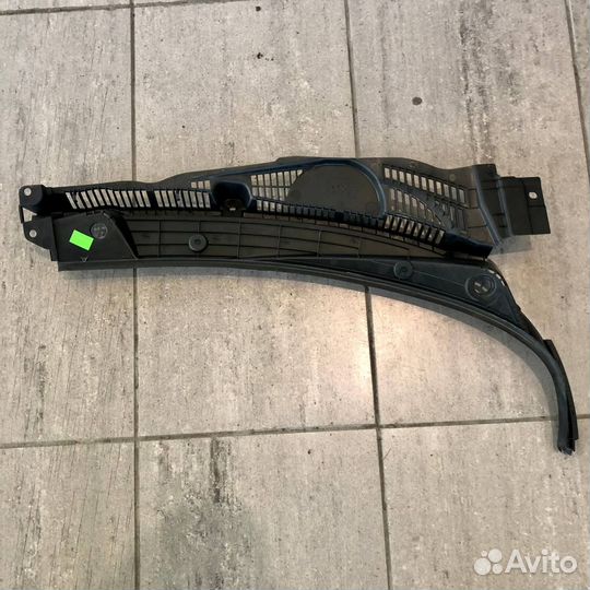 Жабо LADA Granta 2018-2022 8450100861 FL, левое