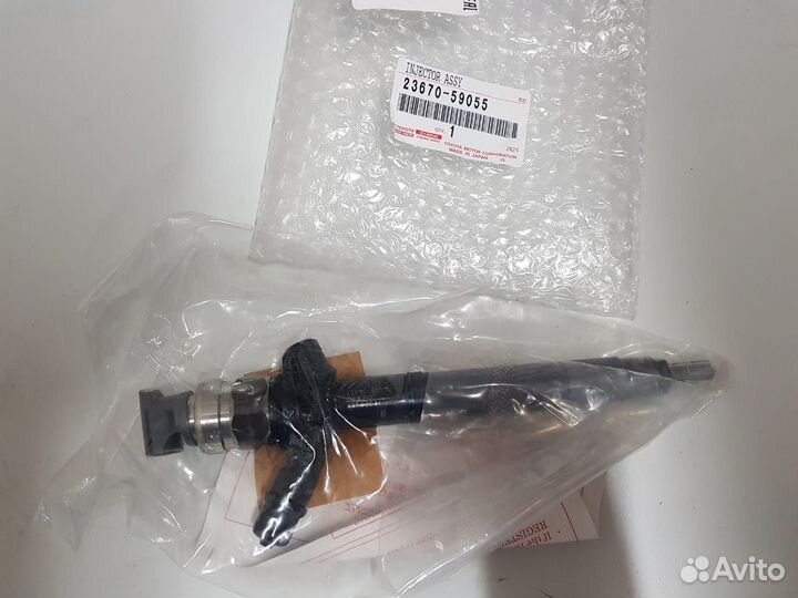 Форсунка топливная LC200 1vdftv 12- russia spec