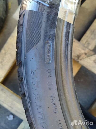 Hankook Winter I'Cept Evo2 W320A SUV 275/40 R22 107V