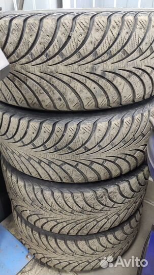 Sava Eskimo Stud 225/50 R17