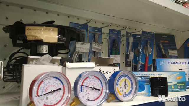 Компрессор, фреон, фильтр-осушитель, инструменты