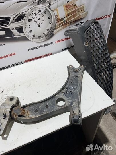 Сайлентблок задний переднего левого рычага Audi A3