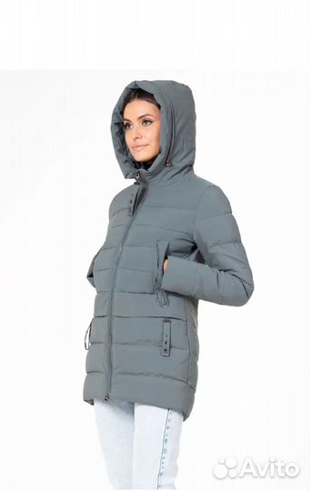 Куртка - пуховик женская 46