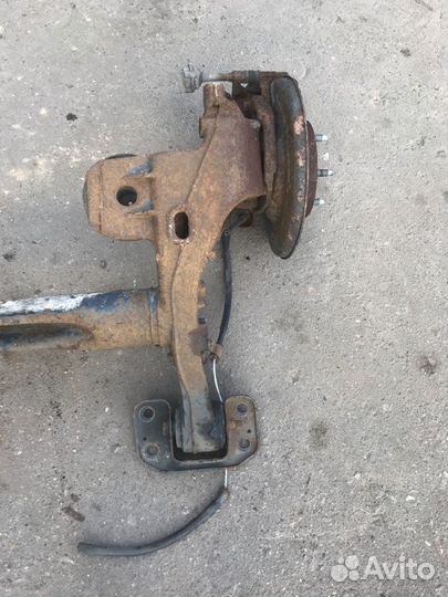 Балка подвески задняя Opel Astra J