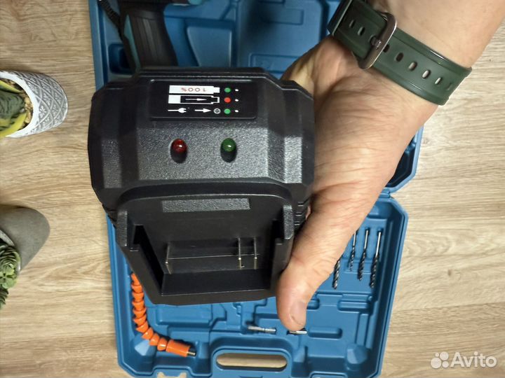 Шуруповерт makita 24v