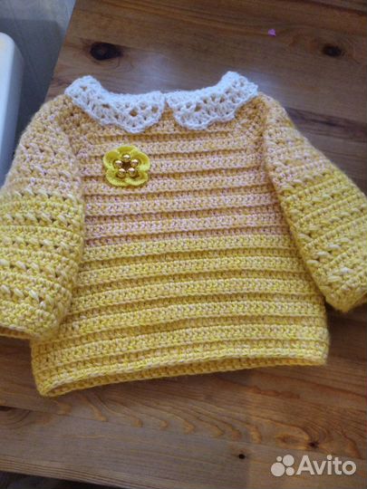 Свитер детский вязаный