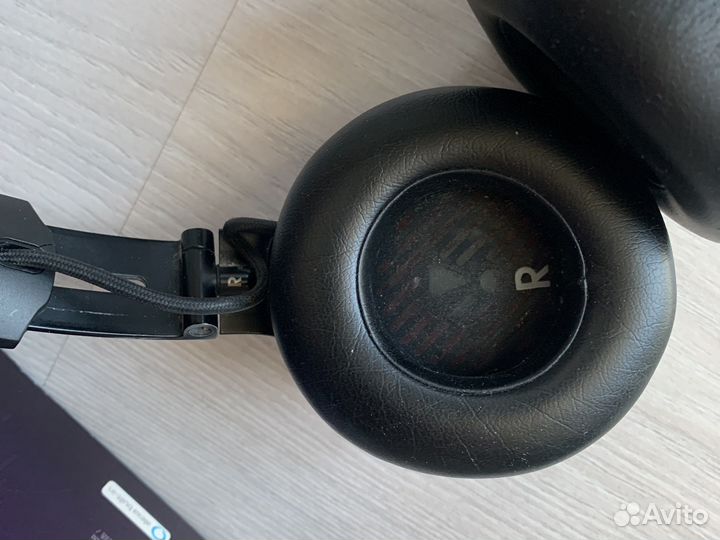 Беспроводные наушники jbl club 700bt