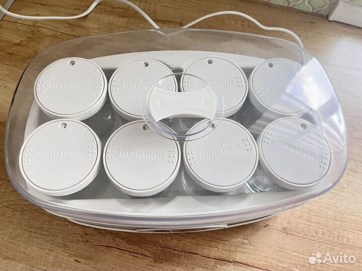 Йогуртница Redmond Rym M5401