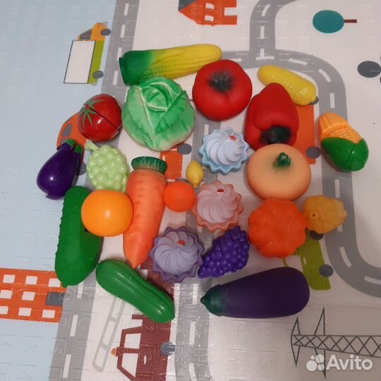 Кукольная посудка и еда