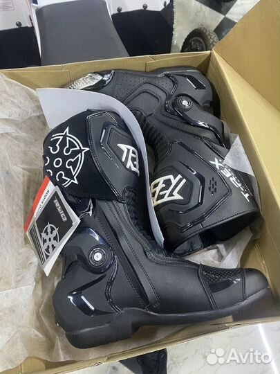 Мотоциклетные ботинки 42