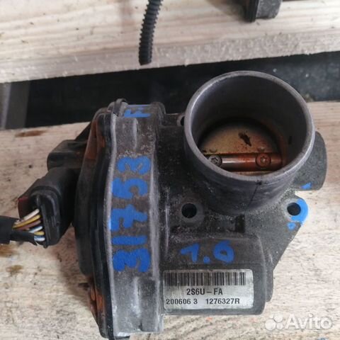 Заслонка дроссельная Ford Focus 2 1.6 бензин