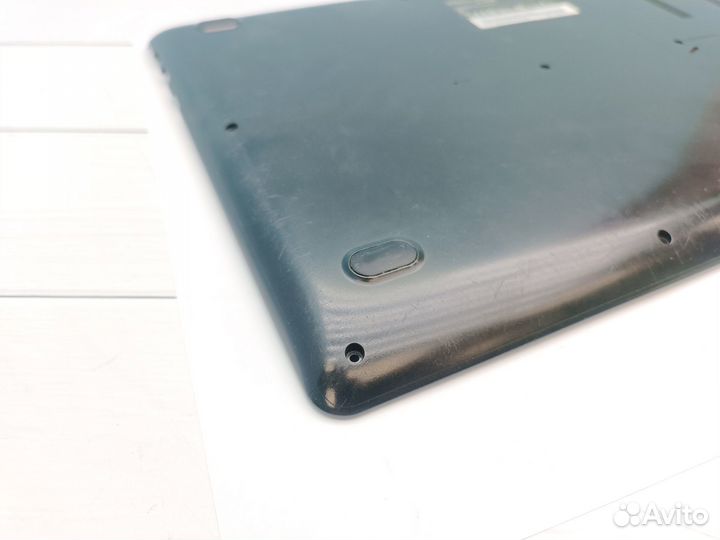 Поддон Samsung NP510R5E