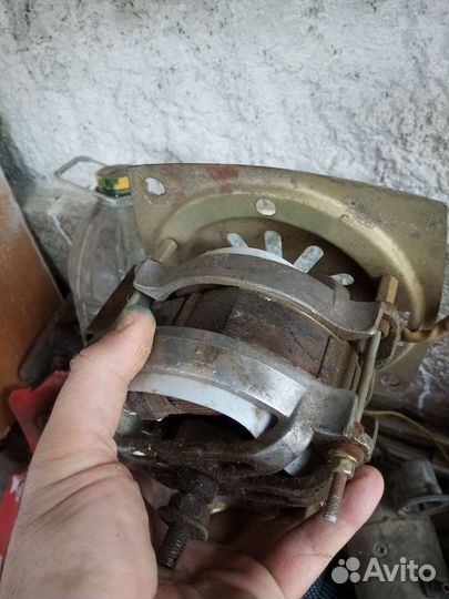 Двигатель на мощный вентилятор, вытяжку