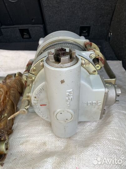 Лебедка ручная авиационная