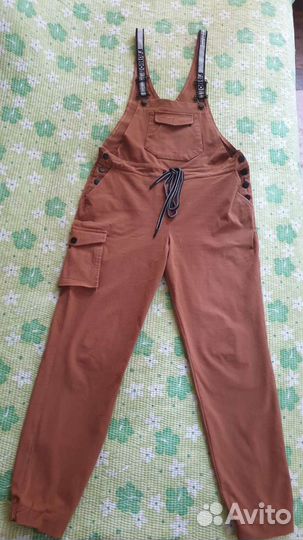 Комбинезон женский