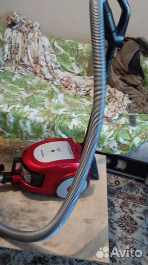 Пылесос Samsung 1800w