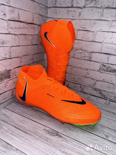 Бутсы Nike Phantom Luna