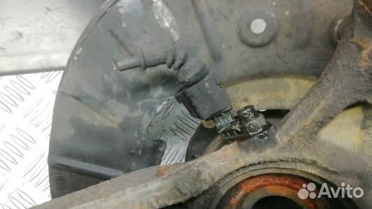 Ступица передняя правая audi Q7 (7UK03N901)