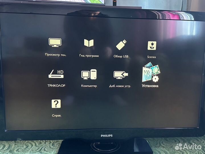 Телевизор Philips с Ж/К экраном 42PFL3606H/60