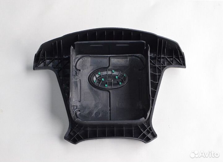 Крышка подушки безопасности Хендай Сантафе 2