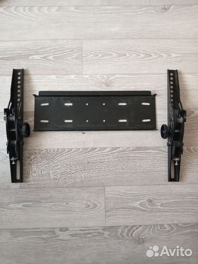 Кронштейн для телевизора на стену