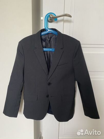 Школьный костюм