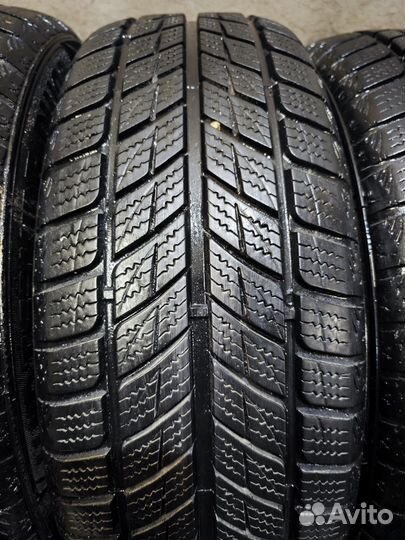 DoubleStar DW09 215/55 R18