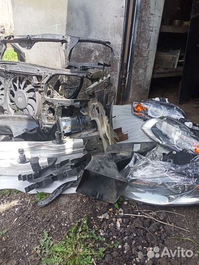 Рамка радиатора Ауди А4 Б7