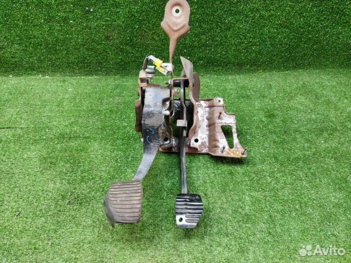 Педальный узел Citroen C4 2005-2011