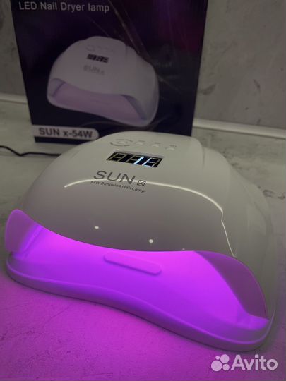 Новая лампа для маникюра и педикюра