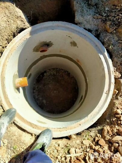 Септик из бетонных колец. Копка траншей