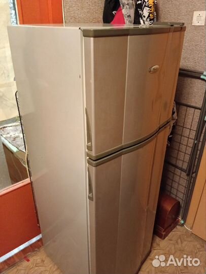 Холодильник бу