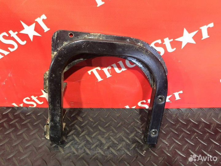 Кронштейн крыла правый Volvo FH