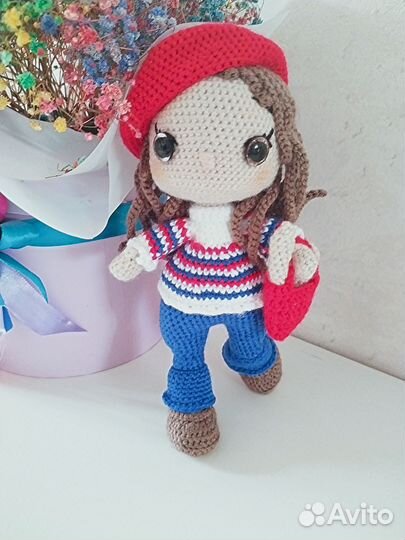 Кукла вязанная ручной работы