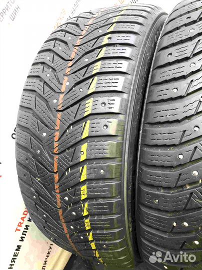 Kumho WinterCraft Ice WI31 235/55 R17 99H