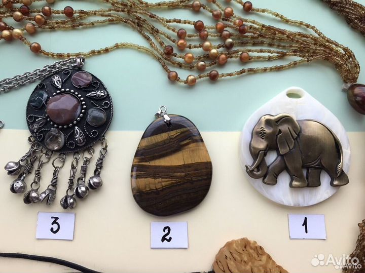 Бижутерия кулоны пряжка заколка пояс булавки