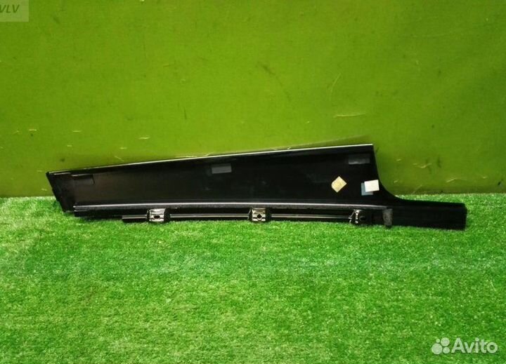 Накладка стойки передняя правая Volvo Xc90